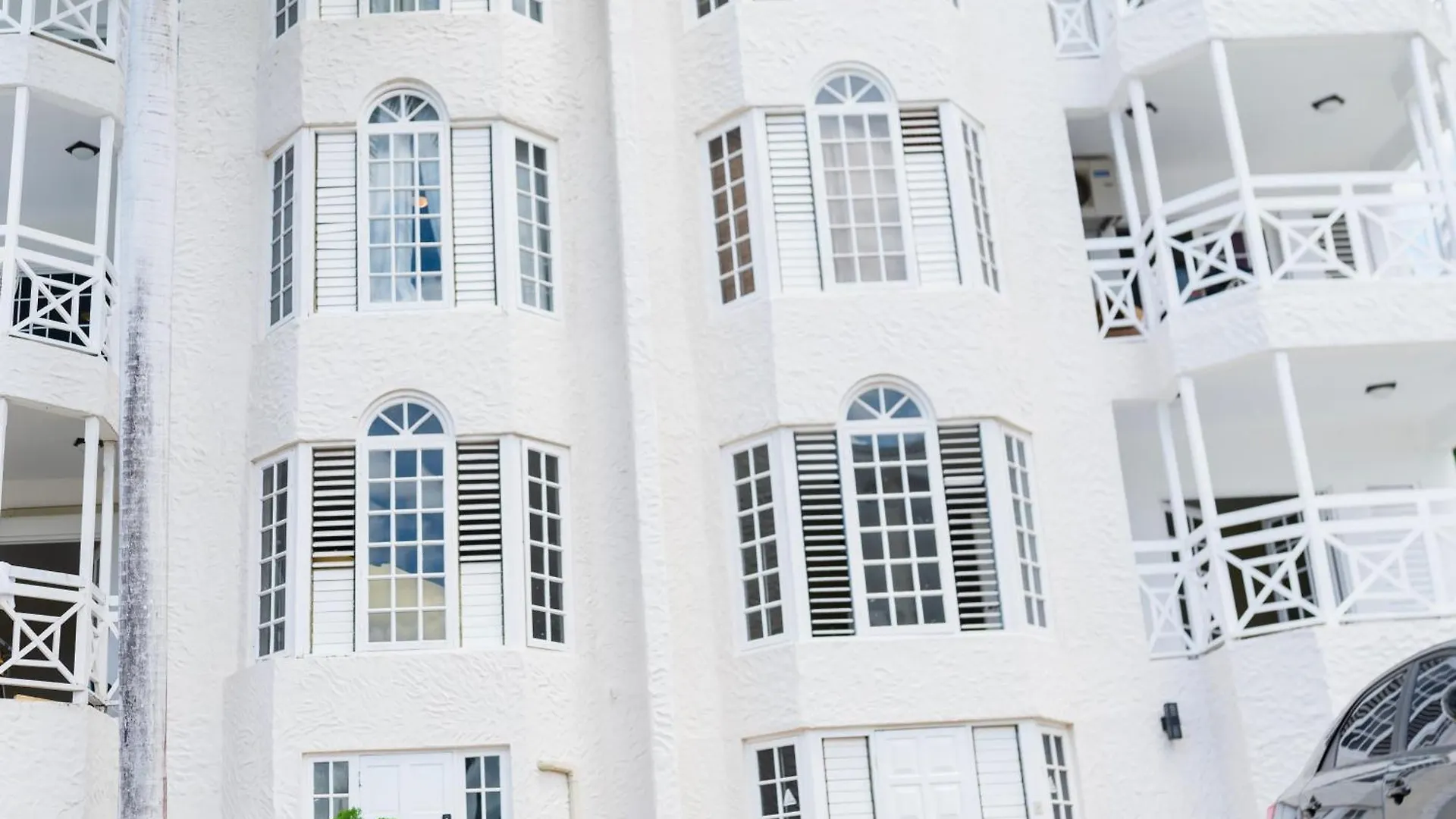 شقة Falcon Oceanview 2Br Condo-Airport Transportation Available-24-7Security مونتيغو باي